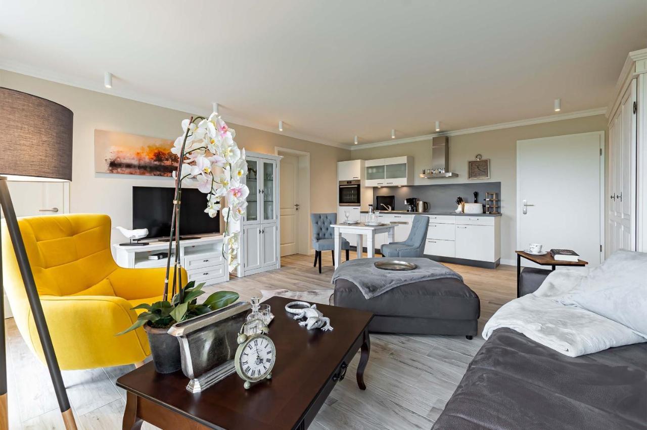 Luxus Resort Ruegen Residenz Kubitzer Bodden Rambin Bagian luar foto